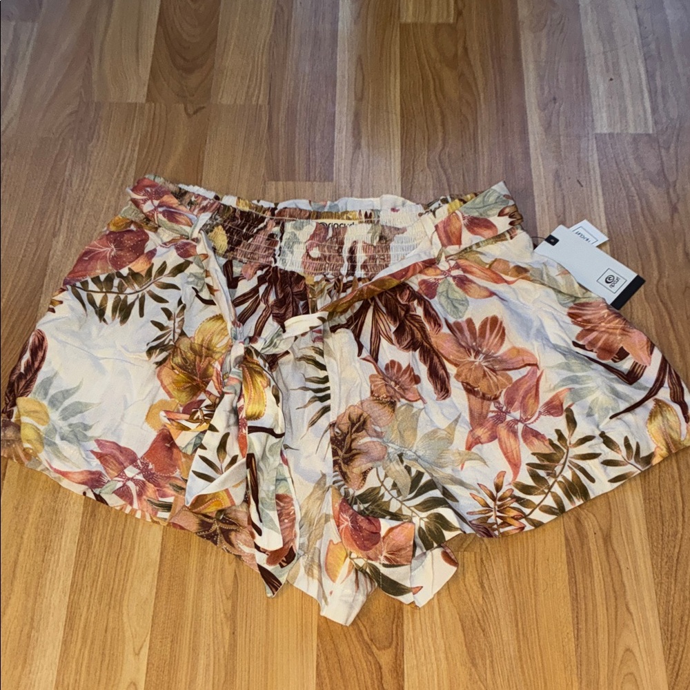 Rip Curl Women's High Waist Floral Tie-Front Shorts size Large